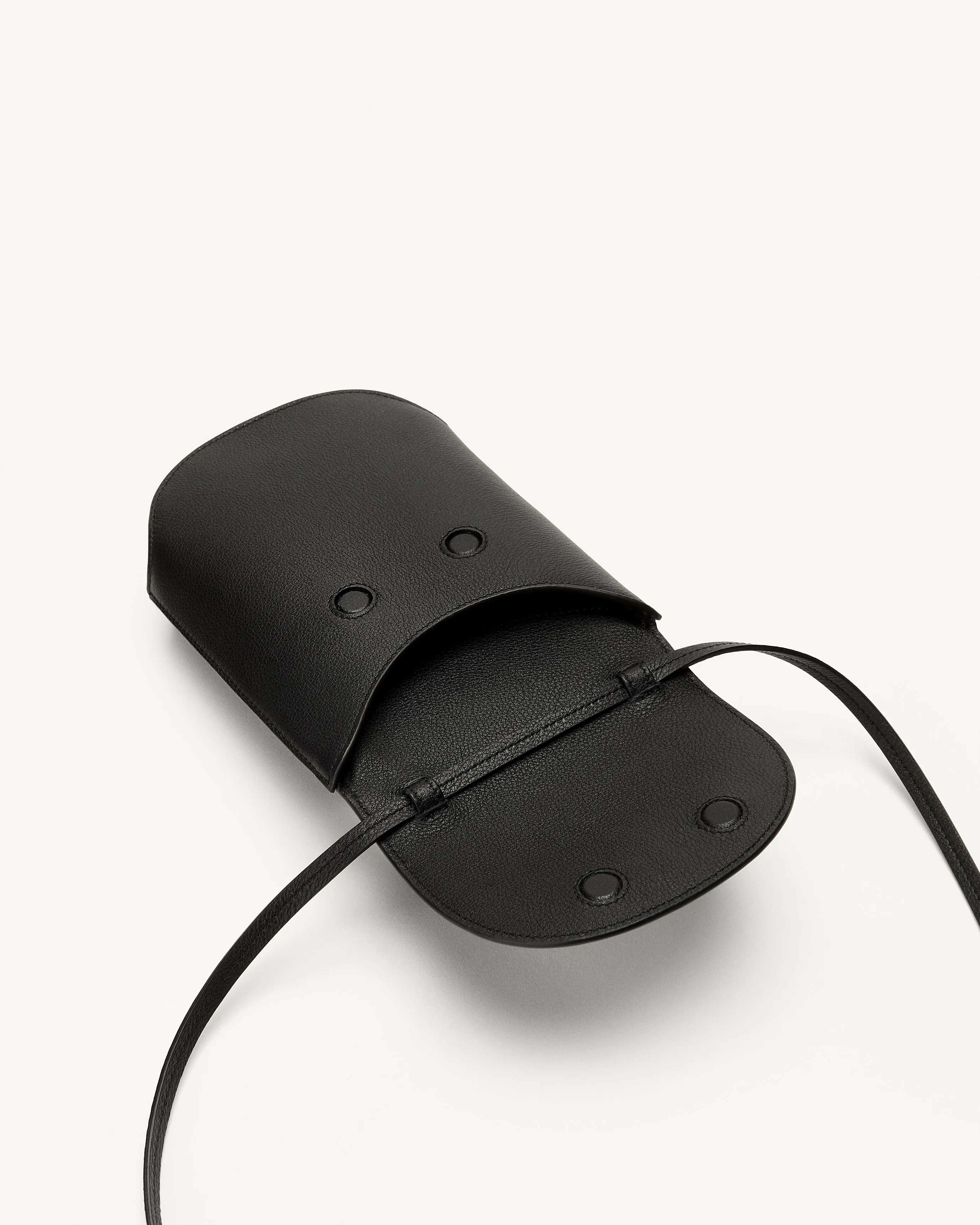 Tondo Pouch in Black Leather