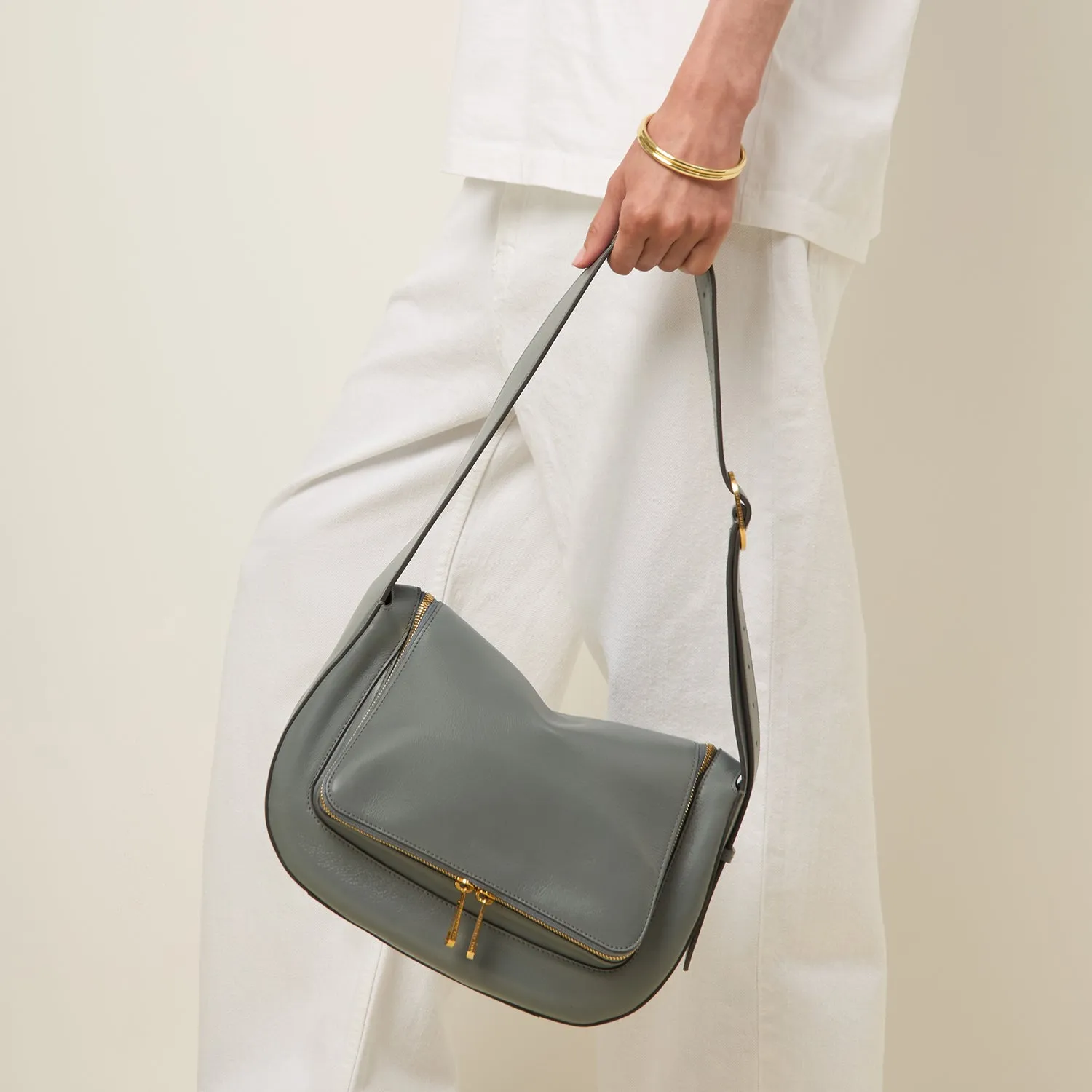 Vere Shoulder Bag