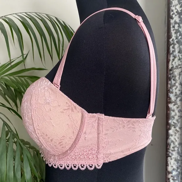 Very Sexy Multi Way Strapless Adjustable Floral Lace Bra Light Pink
