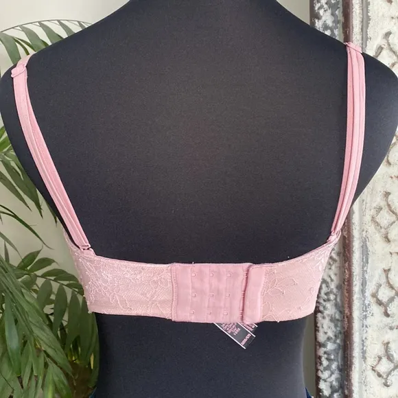 Very Sexy Multi Way Strapless Adjustable Floral Lace Bra Light Pink