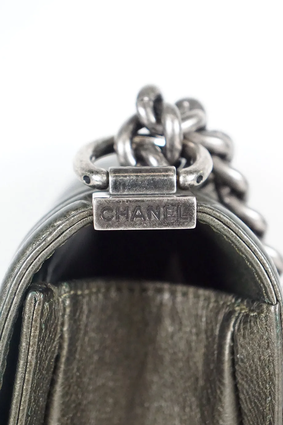[WB3966] Chanel | Cross-Body Bag
