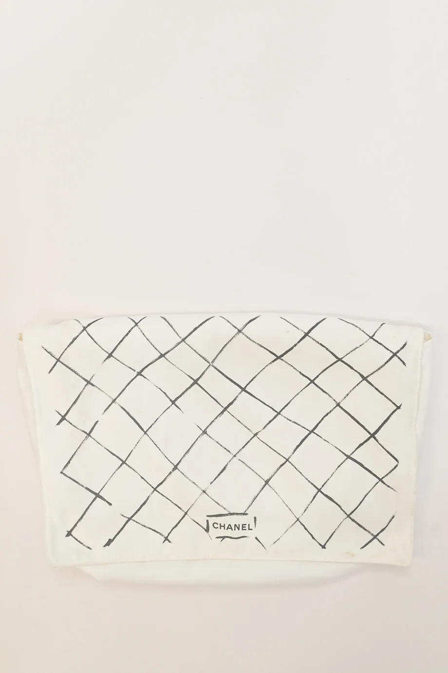 [WB6304] Chanel | Cross-Body Bag