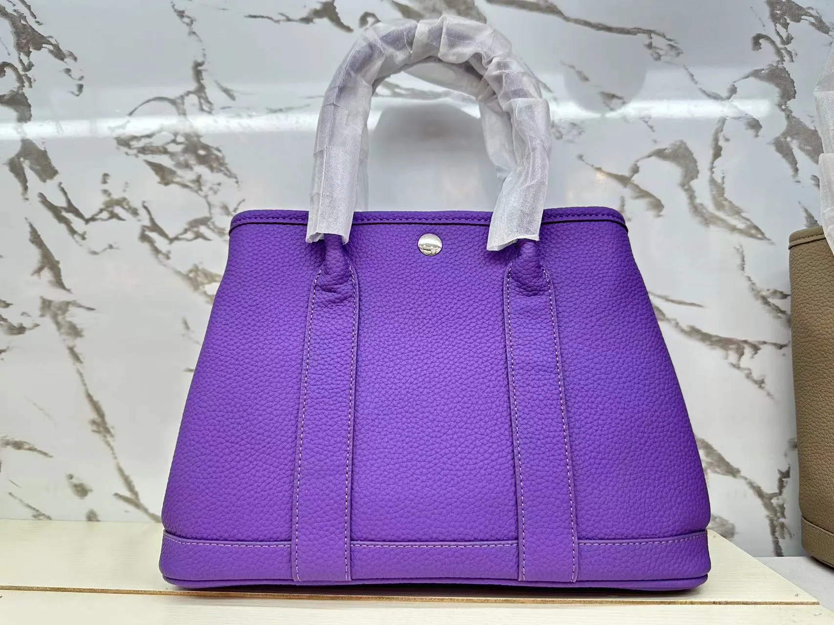 Women's Cool New Genuine Leather Commuter Shoulder Bags