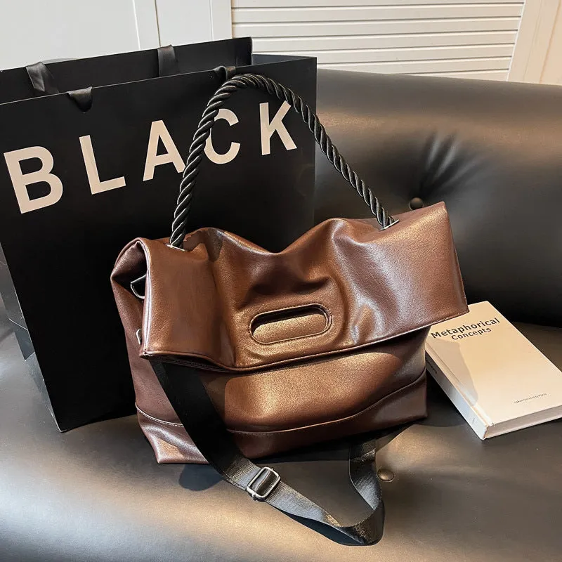 Women's High-grade Large Capacity Commuting Fashion Winter Shoulder Bags